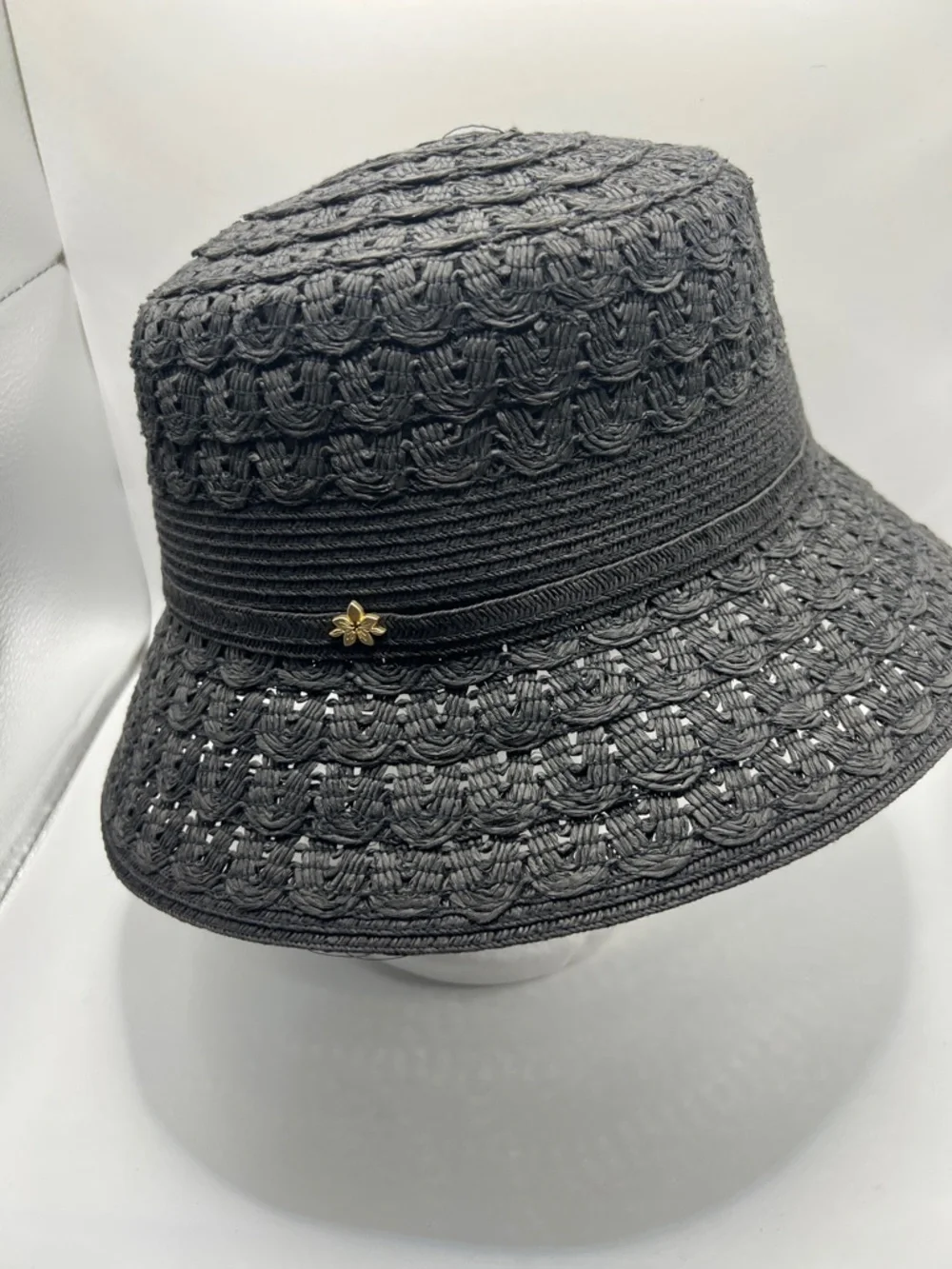 063. Capelli Crochet Bucket Hat